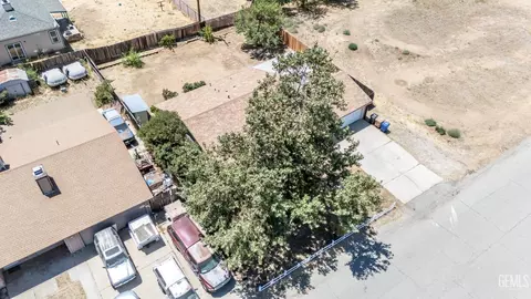 View/Area - 21161 Santa Barbara Dr, Tehachapi, CA 93561 photo 9 of 9