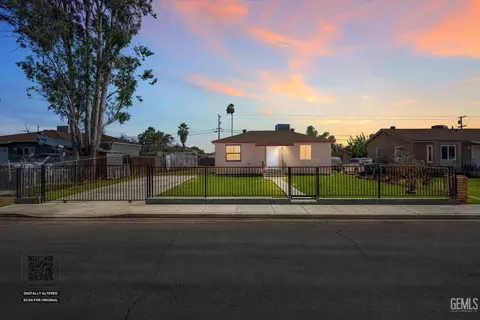 1004 Casino St, Bakersfield, CA 93307