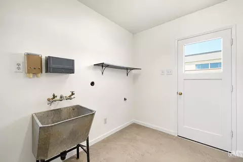Other - 407 Garratt St, Taft, CA 93268 photo 3 of 3