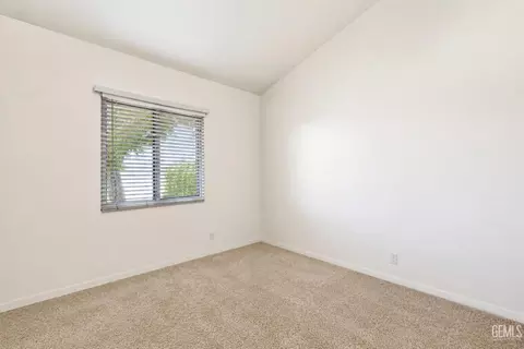 Bedroom - 407 Garratt St, Taft, CA 93268 photo 1 of 5