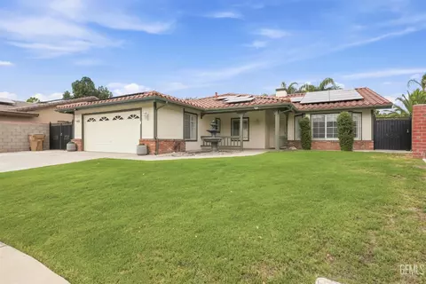12306 Andes Ct, Bakersfield, CA 93312