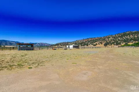 Other - 20654 Sasia Rd, Tehachapi, CA 93561 photo 20 of 24