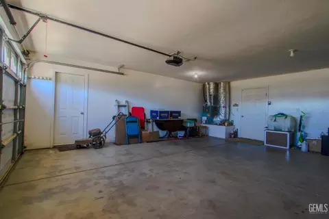 Other - 20654 Sasia Rd, Tehachapi, CA 93561 photo 6 of 24
