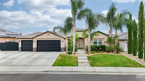 7118 Bluetail Ln, Bakersfield, CA 93312