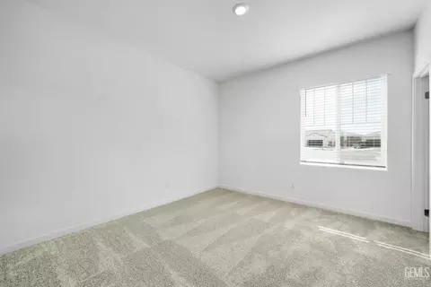 Bedroom - 1213 Nectar Pl, Shafter, CA 93263 photo 4 of 4