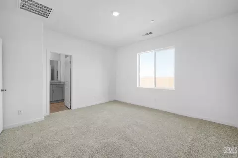 Bedroom - 1213 Nectar Pl, Shafter, CA 93263 photo 1 of 4