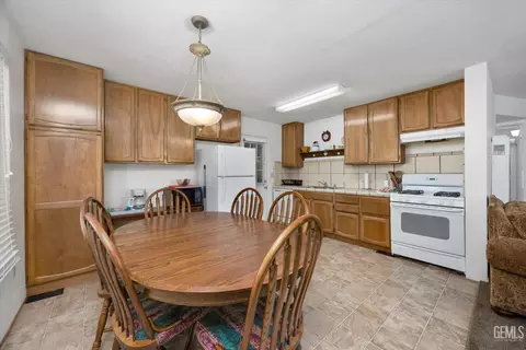 Kitchen - 47694 Beartrap Rd, Posey, CA 93260 photo 1 of 3