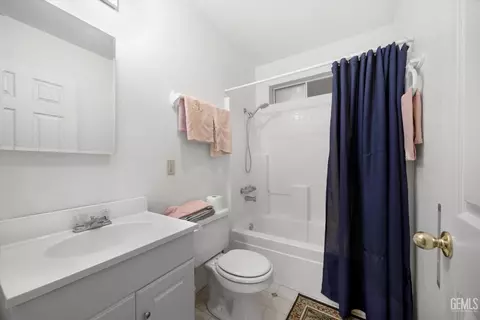 Bath - 47694 Beartrap Rd, Posey, CA 93260 photo 3 of 3