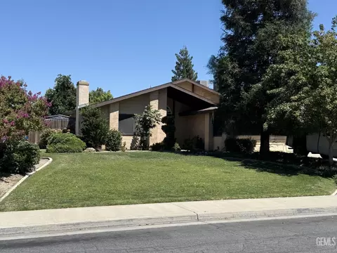3800 Club Run, Bakersfield, CA 93309