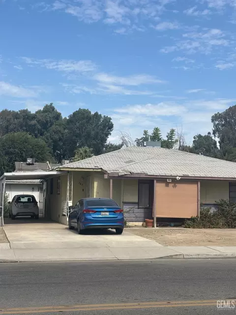 740 Real Rd, Bakersfield, CA 93309