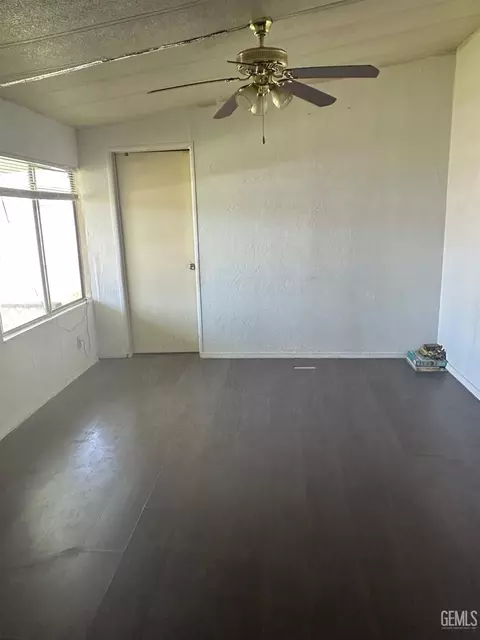 6601 Eucalyptus Dr, Bakersfield, CA 93306 photo 6
