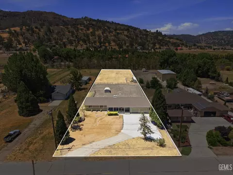 View/Area - 23461 Lakeview Dr, Tehachapi, CA 93561 photo 2 of 5