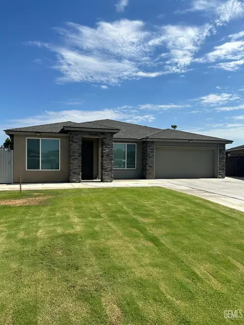 1304 Alder Glen St, Bakersfield, CA 93307