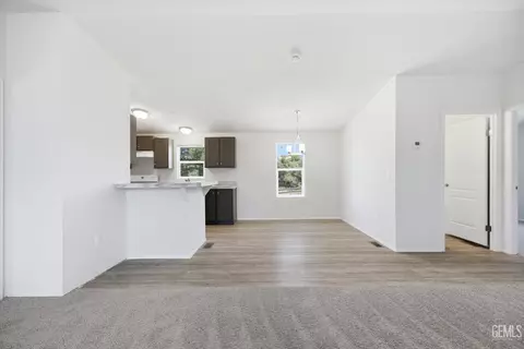 Other - 20405 Weston Ave, Tehachapi, CA 93561 photo 7 of 9