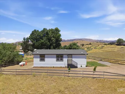 Other - 20405 Weston Ave, Tehachapi, CA 93561 photo 2 of 9