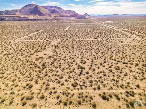 3900 Sunset Ave, Mojave, CA 93501 photo 12