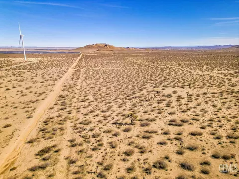 3900 Sunset Ave, Mojave, CA 93501 photo 14