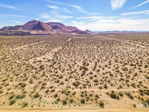 3900 Sunset Ave, Mojave, CA 93501 photo 11