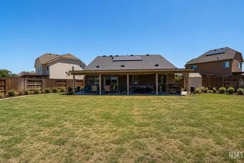 Exterior - 5519 Rivulet Run Ct, Bakersfield, CA 93313 photo 5 of 5