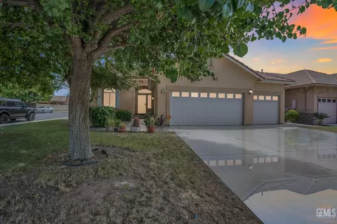 Exterior - 3003 Boulder Ridge Ln, Bakersfield, CA 93313 photo 10 of 10