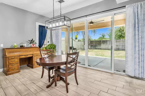 Dining - 3003 Boulder Ridge Ln, Bakersfield, CA 93313 photo 1 of 1