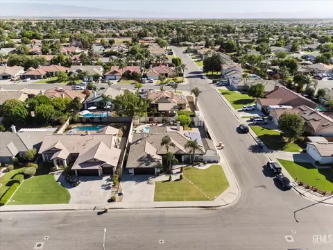 View/Area - 14103 Via Contento, Bakersfield, CA 93314 photo 1 of 4