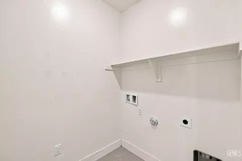Other - 9623 Silver Fls, Shafter, CA 93263 photo 8 of 14