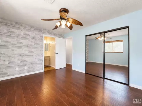 Bedroom - 17861 Tanforan Dr, Tehachapi, CA 93561 photo 4 of 4