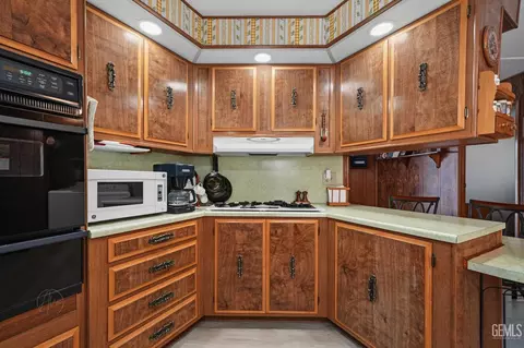 123 N 10th St #89, Taft, CA 93268 photo 8