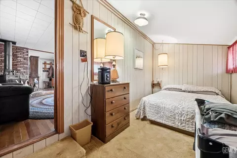 Bedroom - 45904 Carlin Dr, Posey, CA 93260 photo 2 of 4