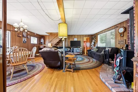 Living - 45904 Carlin Dr, Posey, CA 93260 photo 1 of 4