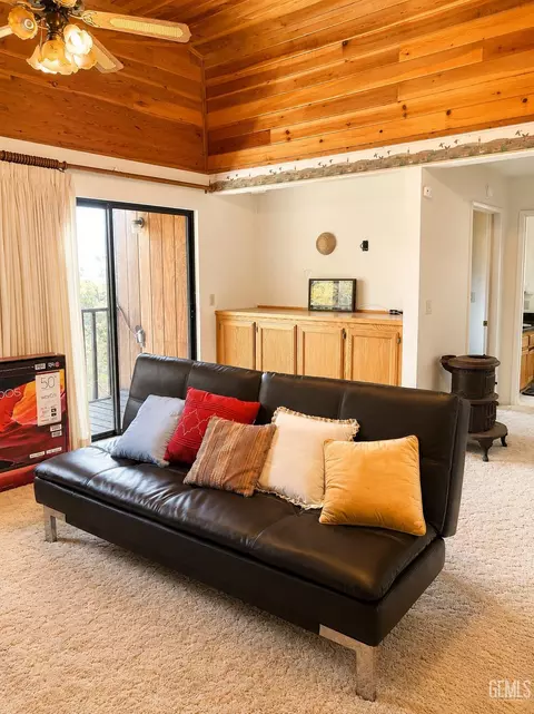 Living - 46001 Ridge Rd, Posey, CA 93260 photo 4 of 4