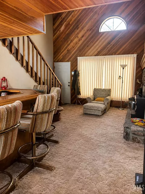 Living - 46001 Ridge Rd, Posey, CA 93260 photo 2 of 4
