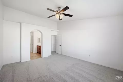 Bedroom - 6019 Bouchaine Dr, Bakersfield, CA 93312 photo 5 of 10