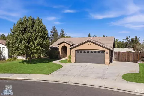 View/Area - 6019 Bouchaine Dr, Bakersfield, CA 93312 photo 3 of 10