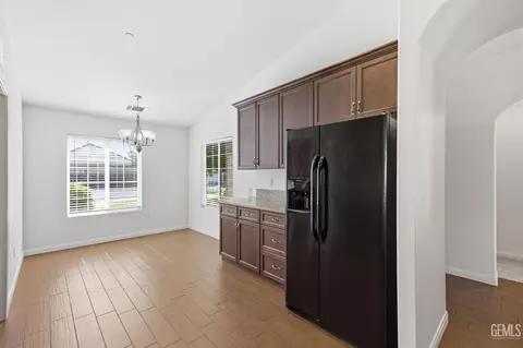 Dining - 6019 Bouchaine Dr, Bakersfield, CA 93312 photo 3 of 4