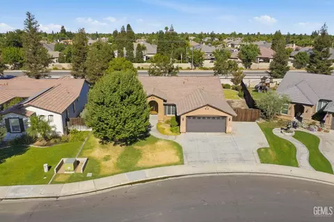 View/Area - 6019 Bouchaine Dr, Bakersfield, CA 93312 photo 9 of 10