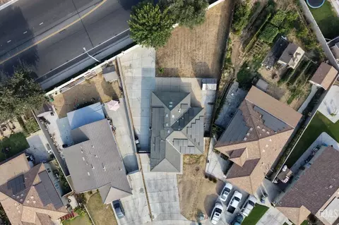 View/Area - 2320 Corte Sanchez, Delano, CA 93215 photo 2 of 2