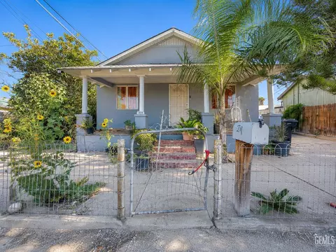 Other - 211 Oak St, Taft, CA 93268 photo 1 of 4