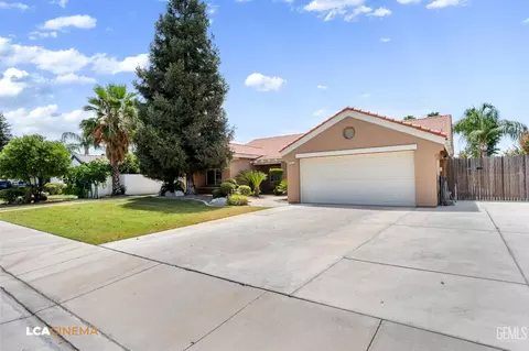 Exterior - 3515 Bathurst Ave, Bakersfield, CA 93313 photo 4 of 5