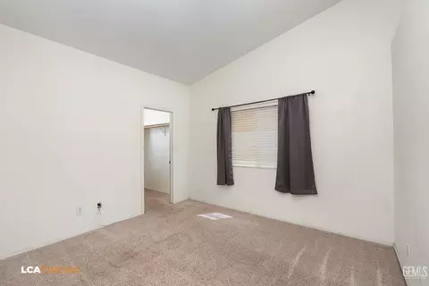 Bedroom - 3515 Bathurst Ave, Bakersfield, CA 93313 photo 2 of 3