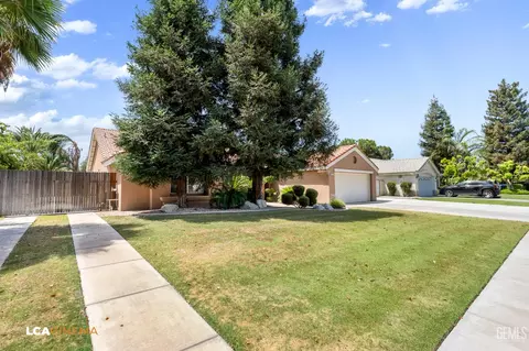 Exterior - 3515 Bathurst Ave, Bakersfield, CA 93313 photo 5 of 5