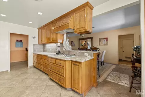 Kitchen - 2913 Harmony Dr, Bakersfield, CA 93306 photo 3 of 3
