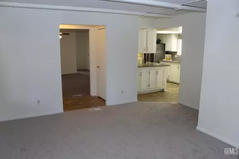 Living - 704 44th St, Bakersfield, CA 93301 photo 2 of 2