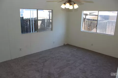 Other - 704 44th St, Bakersfield, CA 93301 photo 5 of 7