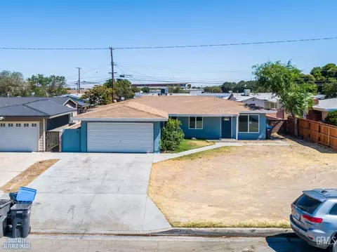 View/Area - 339 E Kildare St, Lancaster, CA 93535 photo 1 of 7
