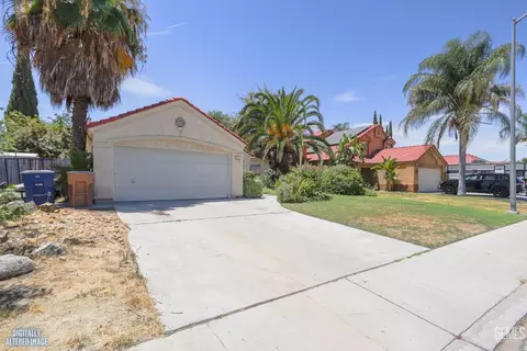 Exterior - 10917 Via Vis, Bakersfield, CA 93311 photo 2 of 6