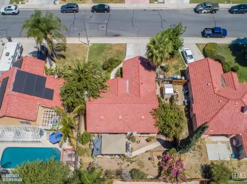 View/Area - 10917 Via Vis, Bakersfield, CA 93311 photo 5 of 6