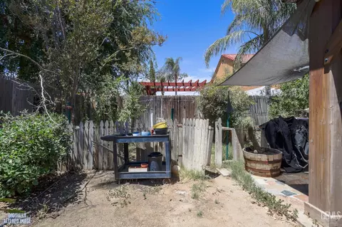 Exterior - 10917 Via Vis, Bakersfield, CA 93311 photo 6 of 6