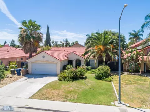 View/Area - 10917 Via Vis, Bakersfield, CA 93311 photo 2 of 6